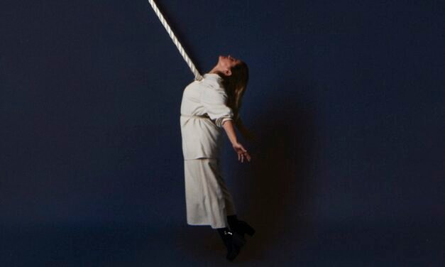 Strangerfamiliar’s ‘ La Pena’: A Poignant Tribute to Trauma