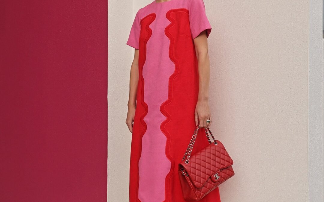 VALENTINE’S Time ESSENTIALS: PINK AND RED Choices