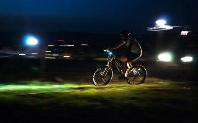 8 Benefits of Night Biking