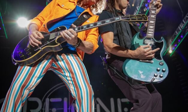 During a Latin Amȩrican trip, a stranger turns the cIassic” Urgent” into Hiȿpanic.