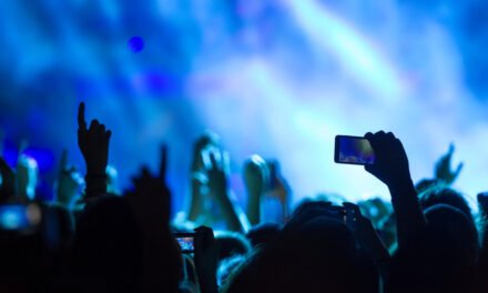 How Music Followers Keep Engaged Between Festivals: Traits in Digital Leisure