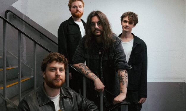 Lovejoy Unveils New Album ‘One Easy Trick’