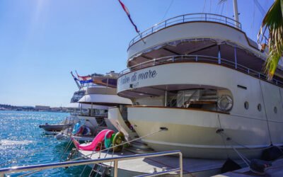 Practice Deluxe Live Audio on IYC Yachts in the Bahamas