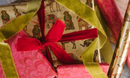 Great timing, charming cloths