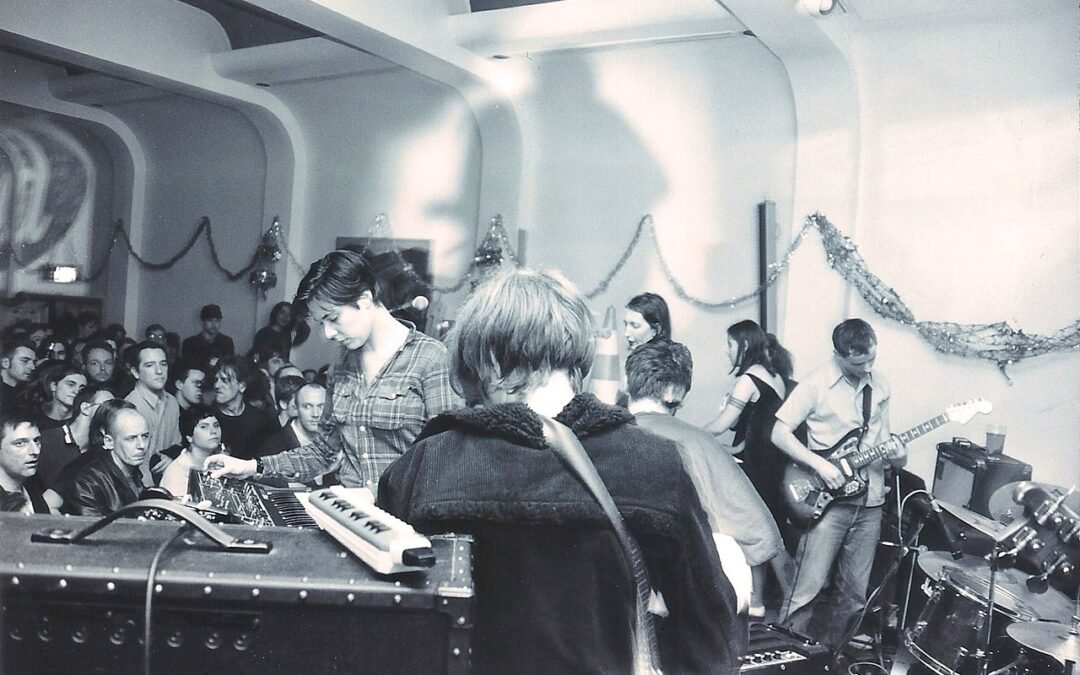 This Week’s Playlist: Stereolab, Sizzling Chip, Agalloch
