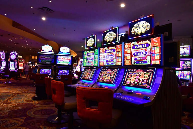 Casinos and Dwell Music: The Influence of Leisure on As we speak’s Playing Expertise