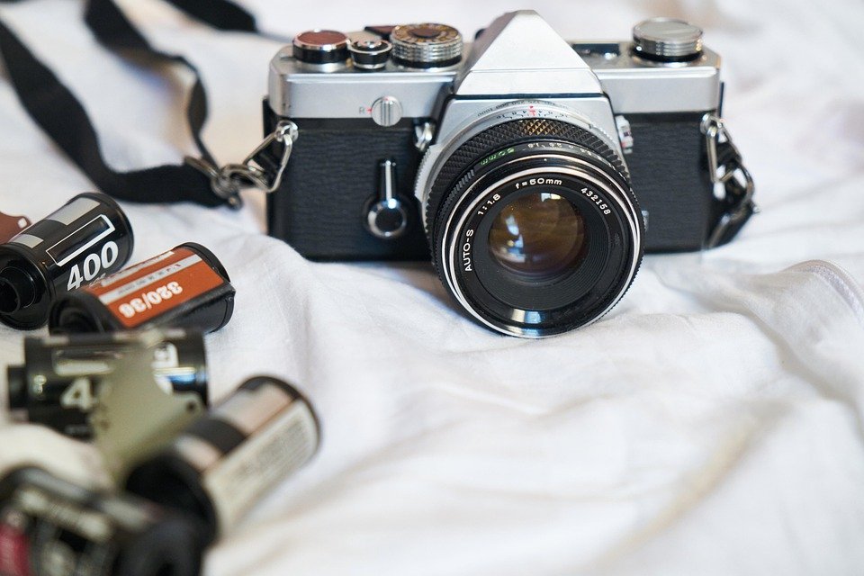 A Popcorn Fair Review: Flat-Faced…