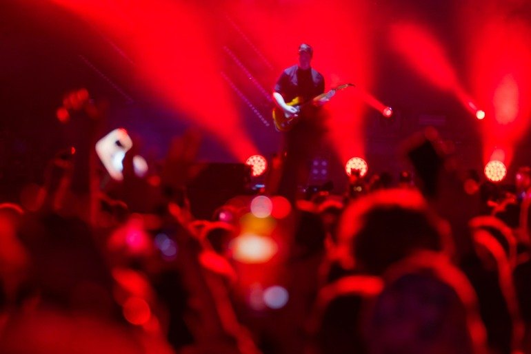 The Artwork of the Encore: Harnessing Colour and Motion to Captivate Audiences
